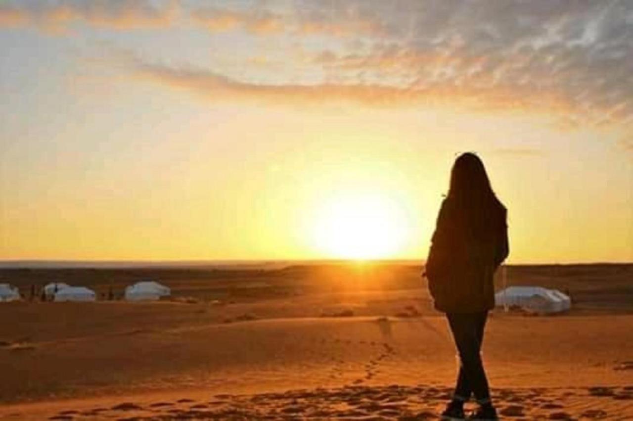 Merzouga Camp & Desert Activities Екстериор снимка