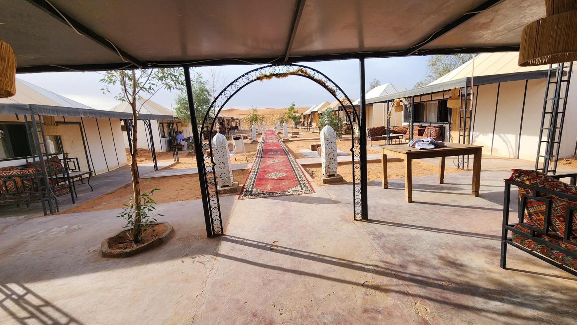 Merzouga Camp & Desert Activities Екстериор снимка